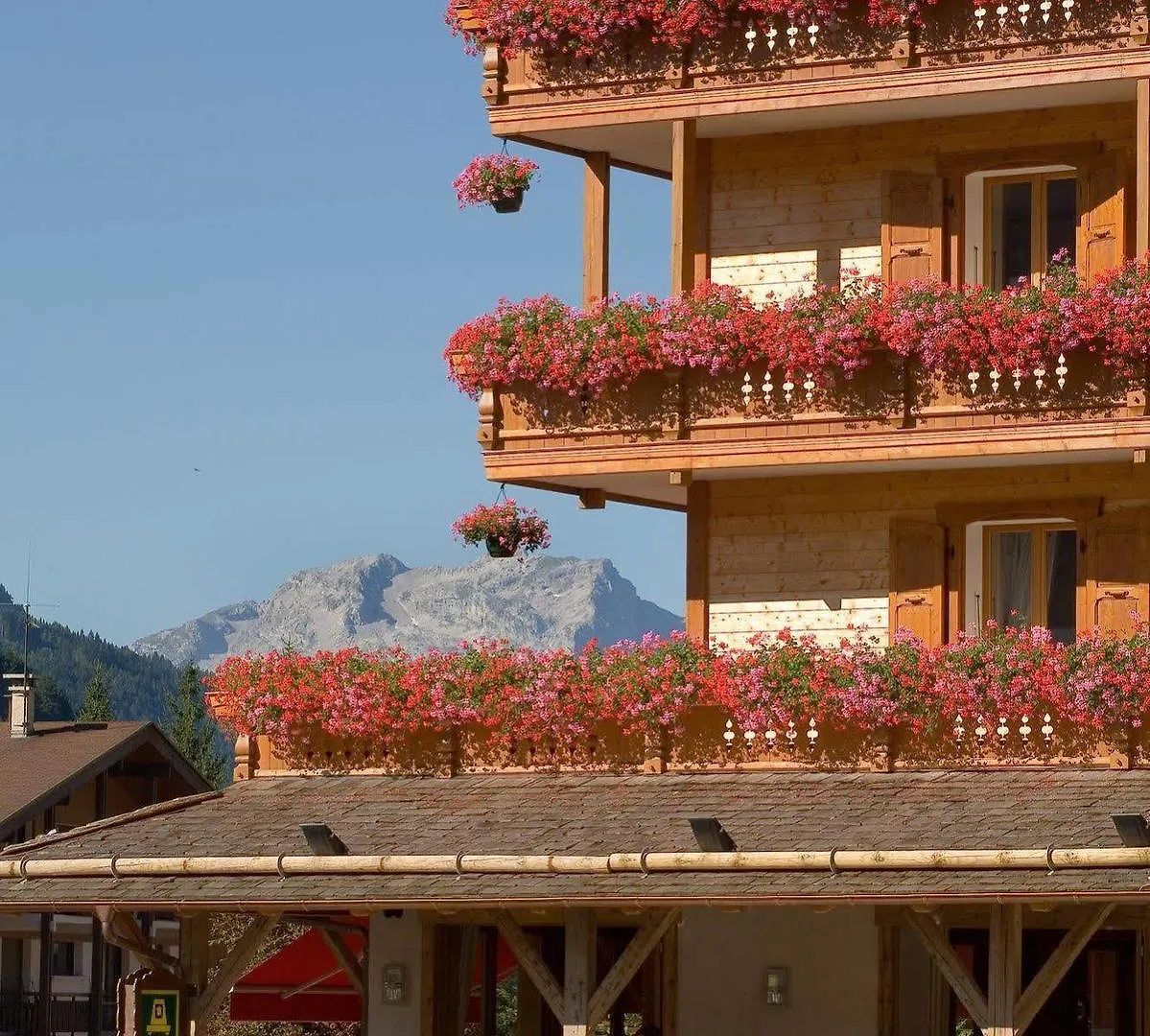 Logis La Croix-Saint-Maurice Hotel Le Grand-Bornand