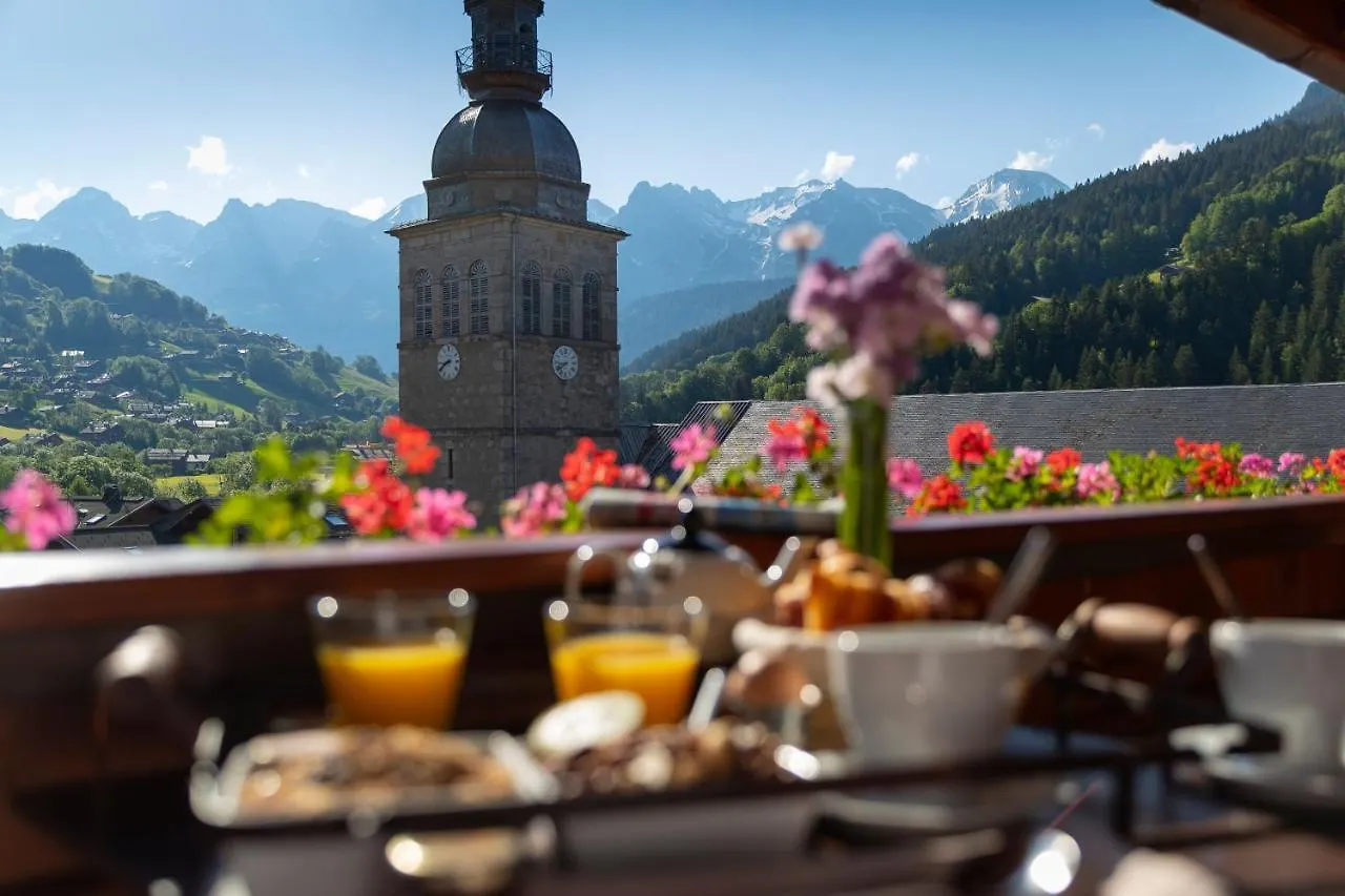 Logis La Croix-Saint-Maurice Hotel Le Grand-Bornand