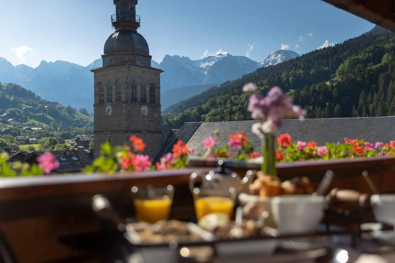 Logis La Croix-Saint-Maurice Hotel Le Grand-Bornand